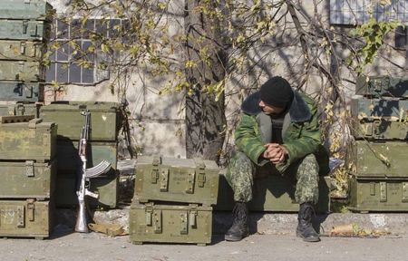 © Reuters. منظمة: أوكرانيا وربما المتمردون استخدموا قنابل عنقودية في الصراع