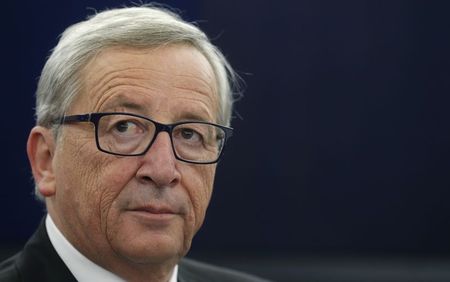 © Reuters. El Parlamento Europeo aprueba el Ejecutivo de la UE liderado por Juncker