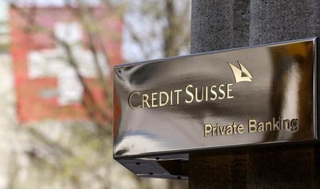 © Reuters. El beneficio de Credit Suisse supera las previsiones en el tercer trimestre