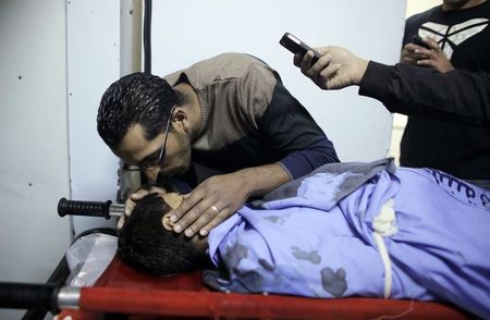 © Reuters. أمريكا تقول إن القوات الإسرائيلية قتلت فلسطينيا أمريكيا