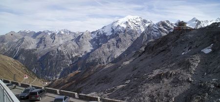 © Reuters. La caída del turismo ruso causa escalofríos en los Alpes