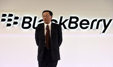 © Reuters. BlackBerry Chief Executive John Chen speaks during the official launch of the Passport smartphone in Toronto
