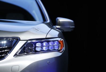 © Reuters. Honda Motor Co's renewal hybrid sedan car 