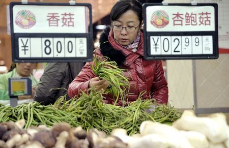 © Reuters. FAIBLE INFLATION EN CHINE