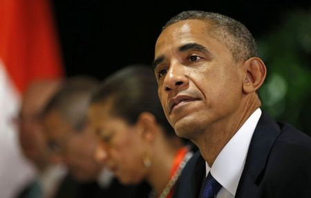 © Reuters. Presidente dos EUA, Barack Obama, durante reunião de cúpula de países da Ásia e Pacífico (Apec, na sigla em inglês), em Pequim 