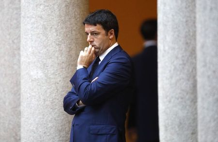 © Reuters. Il premier Matteo Renzi 