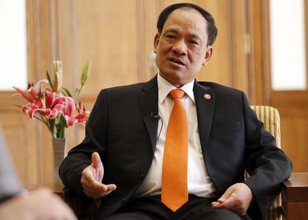 © Reuters. ASEAN Secretary-General Le Luong Minh speaks during an interview in Naypyitaw