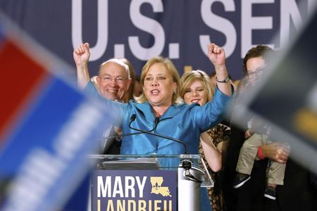 © Reuters. Democratic Senator Landrieu reacts after the results of the Senate race in Louisiana during the U.S. midterm elections in New Orleans