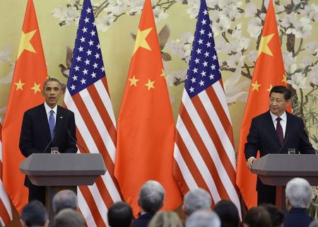 © Reuters. Obama speak during a joint news conference at the Great Hall of the People in Beijing