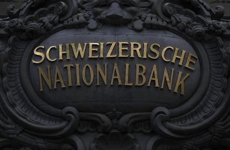 © Reuters. A Swiss National Bank logo is pictured on the SNB building in Bern