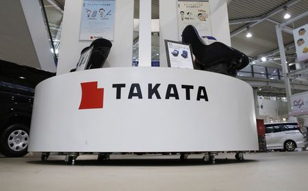 © Reuters. File photo of displays of Takata Corp at a showroom for vehicles in Tokyo