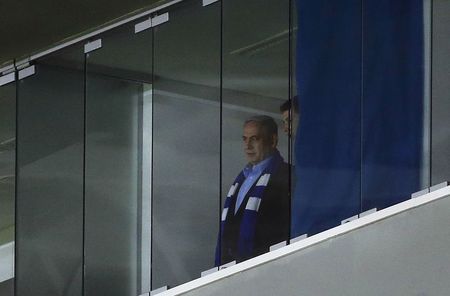 © Reuters. File photo of Netanyahu at Euro 2016 soccer match in Haifa