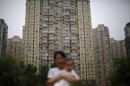 © Reuters. تراجع اسعار المنازل في الصين في اكتوبر