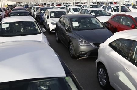 © Reuters. Seat dejará de vender coches en Rusia en enero 