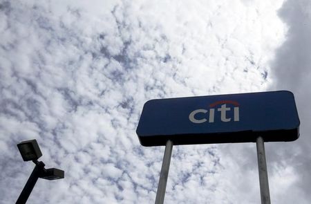 © Reuters. The Citibank logo is pictured at its Nicaragua headquarters in Managua