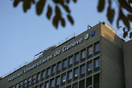 © Reuters. General view of the Geneva University Hospital  in Geneva