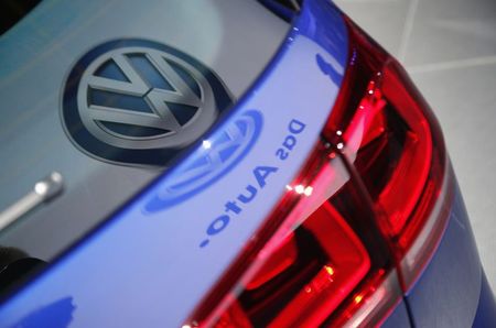 © Reuters. PLAN D'INVESTISSEMENT POUR VW DE 85,6 MILLIARDS D'EUROS