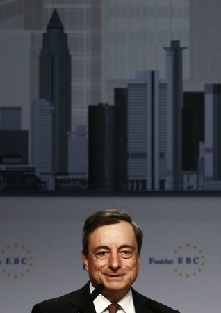 © Reuters. أسهم أوروبا تقفز بدعم تصريحات للبنك المركزي وخفض الفائدة بالصين
