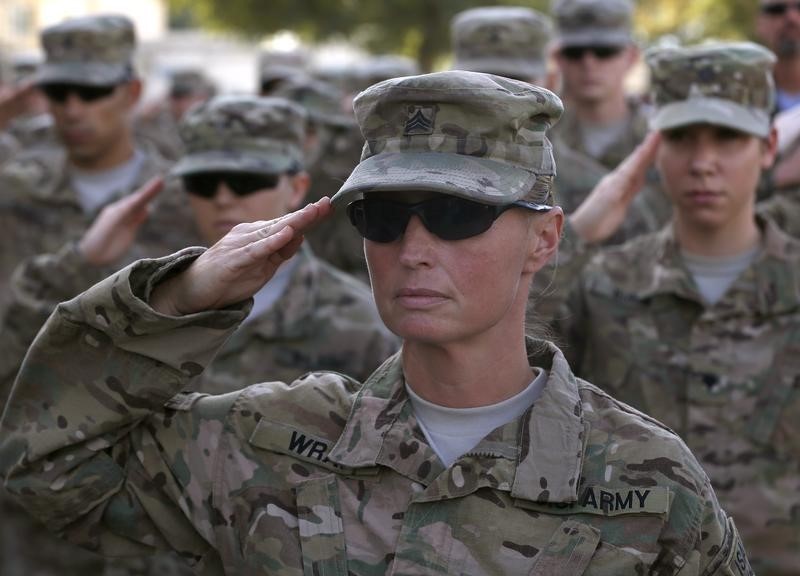 © Reuters. مصادر: أمريكا ستترك في أفغانستان عددا من القوات أكبر مما كان مزمعا