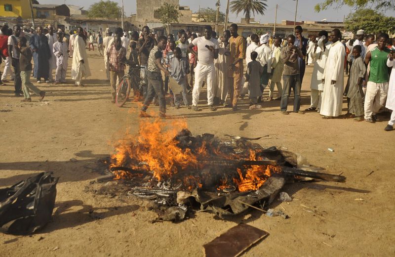 © Reuters. Al menos 81 muertos en una ataque a una mezquita en Nigeria