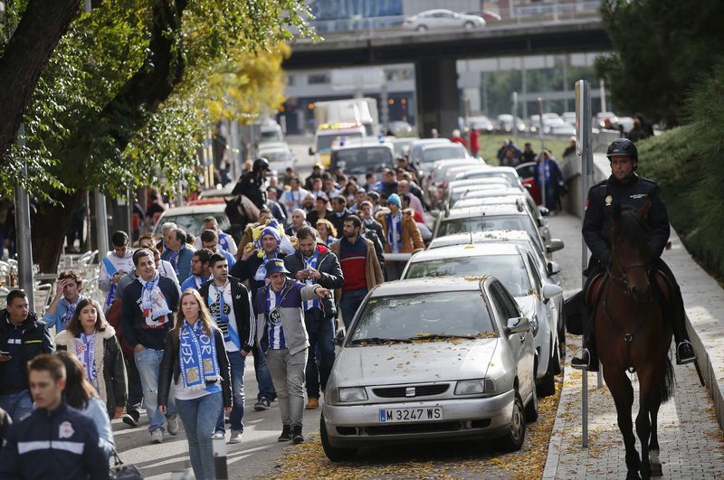 © Reuters. Fallece un seguidor del Depor tras una pelea con aficionados del Atlético