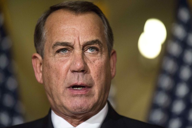 © Reuters. Speaker of the House John Boehner (R-OH) denounces the executive order on immigration made by U.S. President Barack Obama