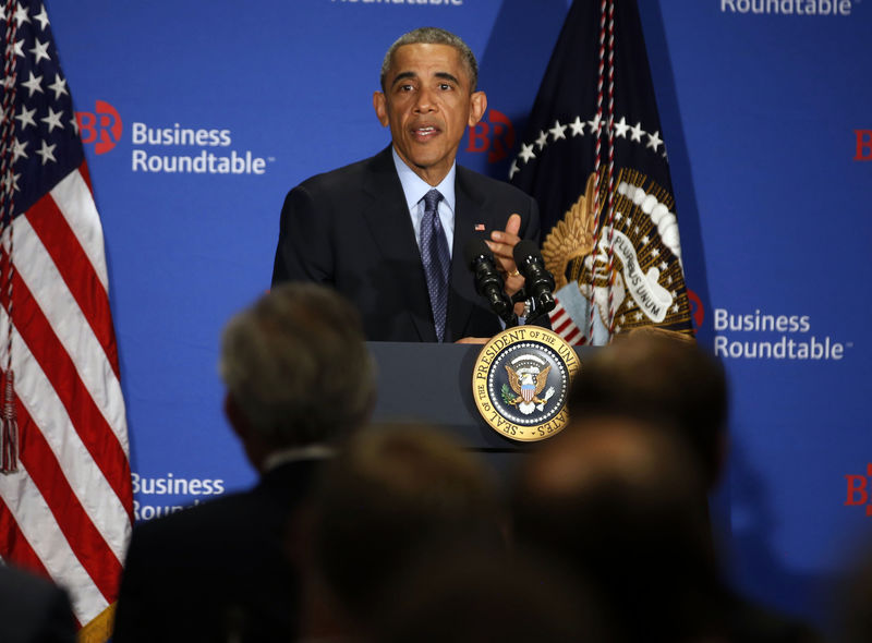 © Reuters. Obama answers questions from business leaders while at the quarterly meeting of the Business Roundtable in Washington