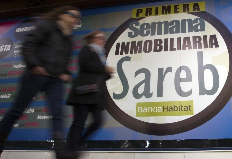 © Reuters. Sareb cede gestión cartera activos de 48.200 mlns de euros 