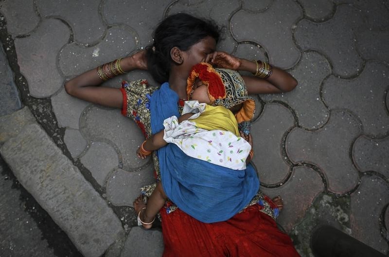 © Reuters. الأمم المتحدة: إنفاق 25 دولارا على الصحة الجنسية للمرأة سيحد من الوفيات والأمراض