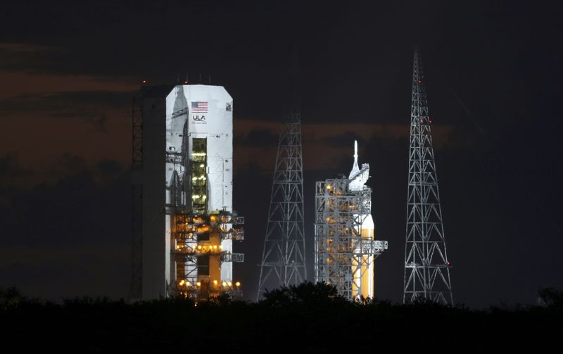 © Reuters. Despega una nave no tripulada de la NASA en vuelo de prueba