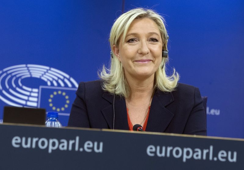 © Reuters. Le Pen, France's National Front political party head, attends a joint news conference at the European Parliament in Brussels