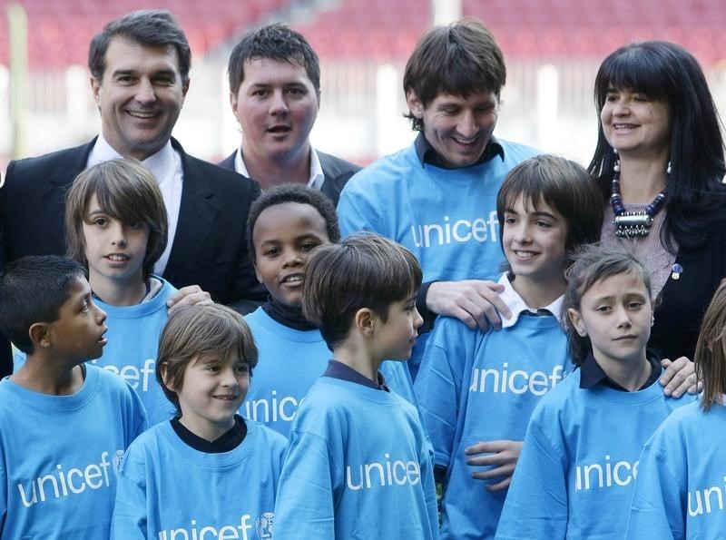 © Reuters. Joan Laporta buscará estrechar la alianza del Barcelona con UNICEF