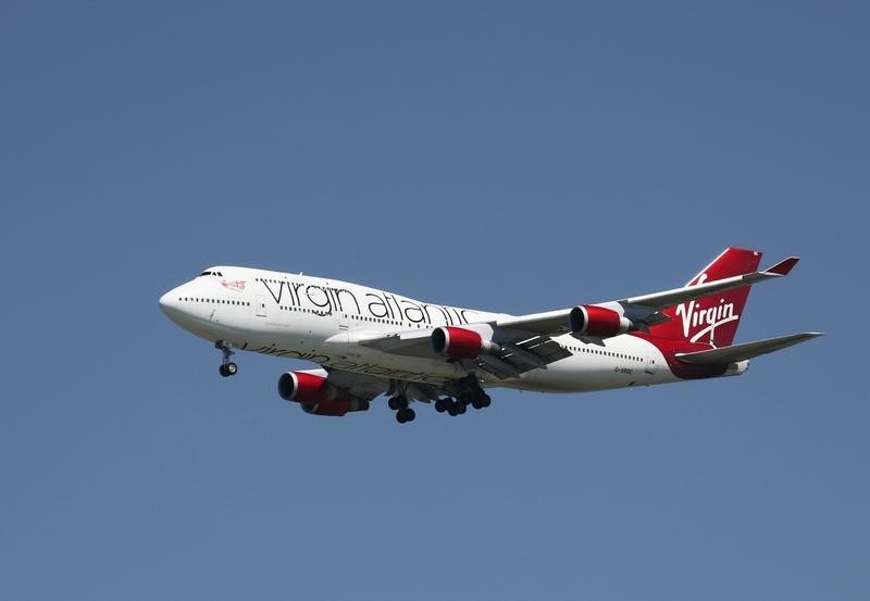 © Reuters. A Virgin Atlantic Boeing 747-400, with Tail Number G-VROC, lands at San Francisco International Airport, San Francisco