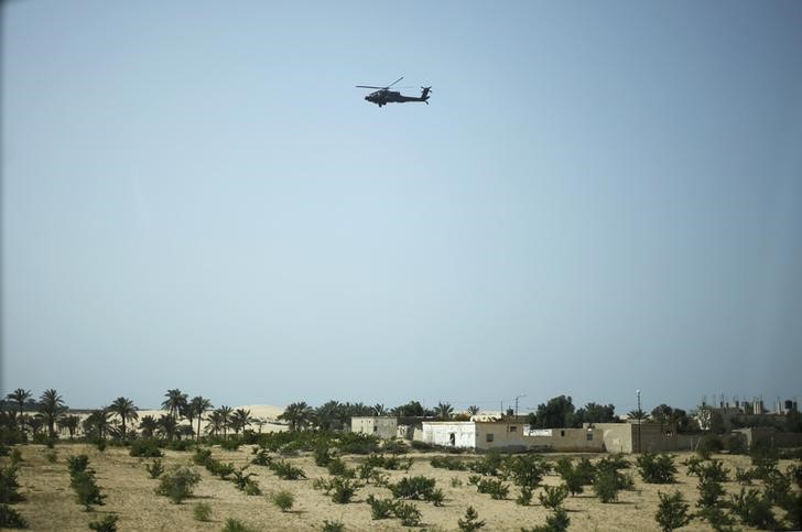 © Reuters. Al menos 20 muertos en supuestos ataques islamistas en Egipto, dicen fuentes