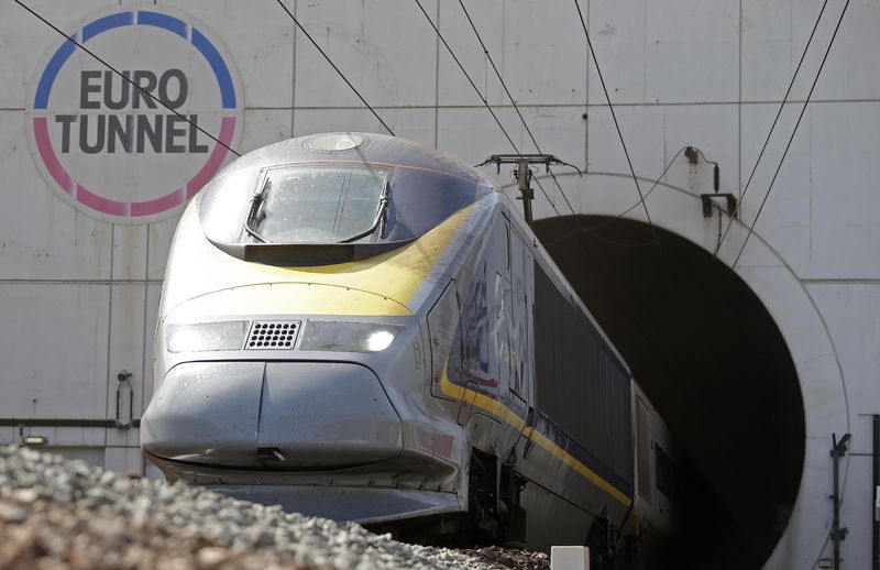 © Reuters. LE TRAFIC DU TUNNEL SOUS LA MANCHE POURRAIT DE NOUVEAU ÊTRE PERTURBÉ JEUDI