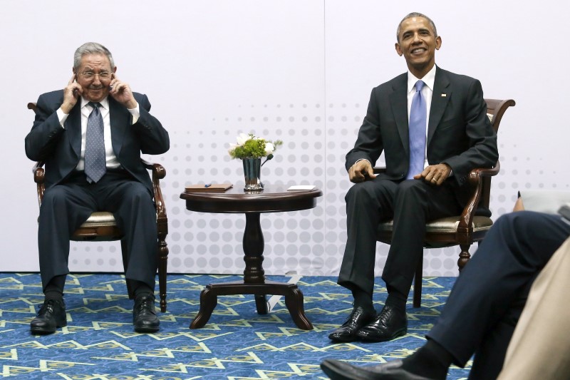 © Reuters. أمريكا وكوبا بصدد إعلان إعادة العلاقات الدبلوماسية بعد انقطاعها 54 عاما