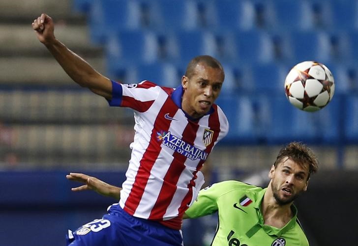 © Reuters. Miranda em partida do Atlético de Madri contra a Juventus pela Liga dos Campeões