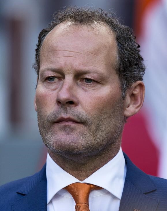 © Reuters. بليند يتولى تدريب منتخب هولندا بدلا من هيدينك