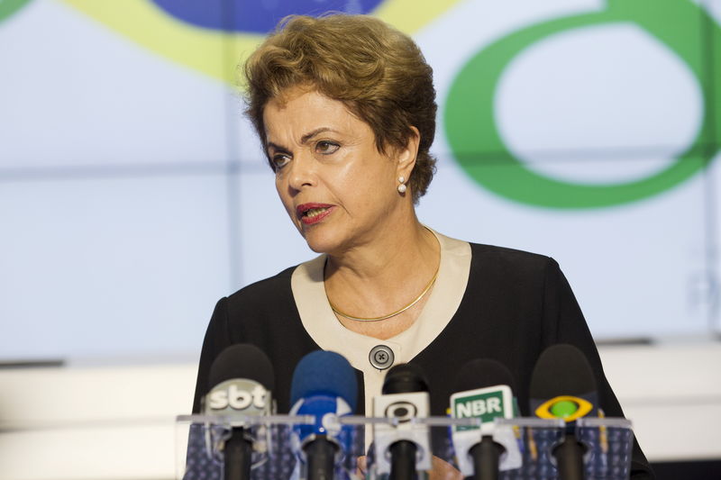 © Reuters. Presidente Dilma Rousseff fala em sede do Google em Mountain View