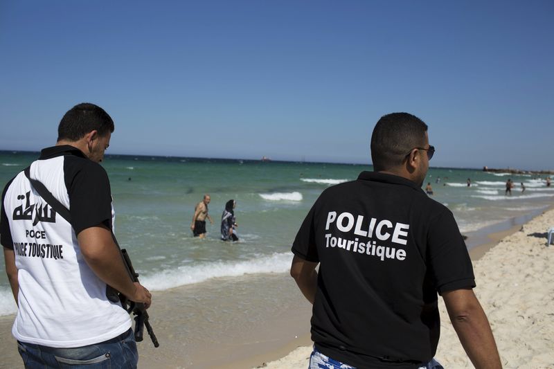 © Reuters. Doce detenidos en Túnez por el ataque contra el hotel  