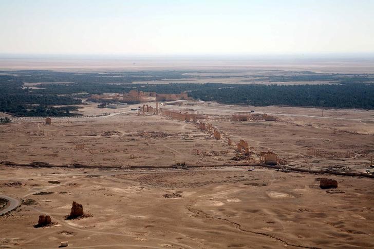 © Reuters. El Estado Islámico saquea patrimonio arqueológico de Siria e Irak a escala industrial