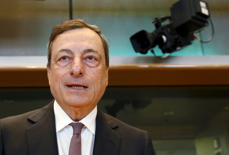 © Reuters. ECB President Draghi testifies before the EU Parliament's Economic and Monetary Affairs Committee in Brussels