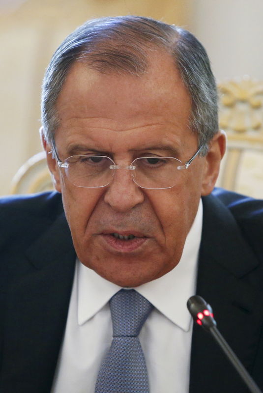 © Reuters. وزير الخارجية الروسي: اليونان لم تطلب منا مساعدات مالية