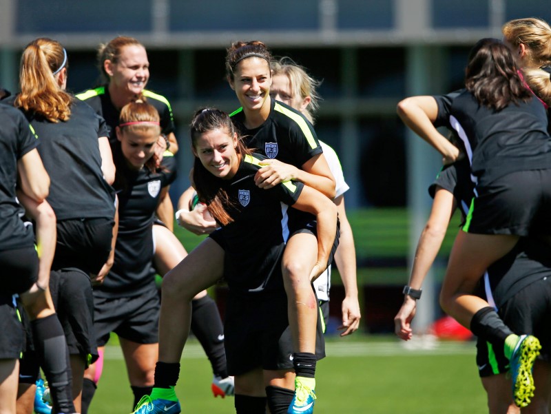 © Reuters. Soccer: Women's World Cup-Training USA