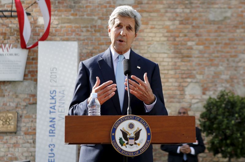 © Reuters. كيري: أحرزنا تقدما في المحادثات مع ايران لكن تبقى مسائل صعبة