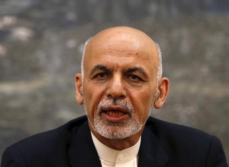 © Reuters. الرئيس الافغاني يرفض إقحام نفسه في أحكام قضائية مثيرة للجدل