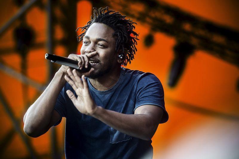 © Reuters. Rapper Kendrick Lamar durante show