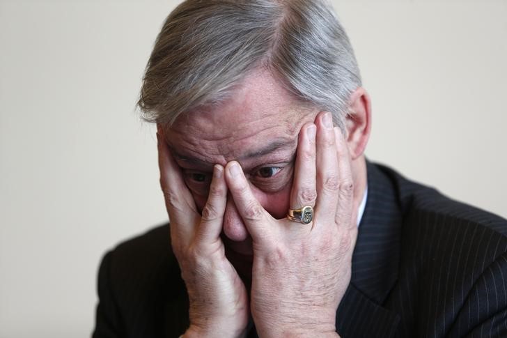 © Reuters. Presidente do banco central francês e membro do Conselho do Banco Central Europeu, Christian Noyer