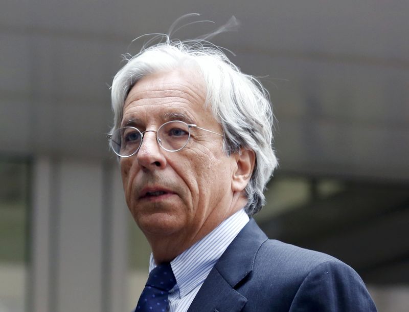 © Reuters. Sal. Oppenheim's former head of investment banking Pfundt waits for the start of a trial at the regional court in Cologne