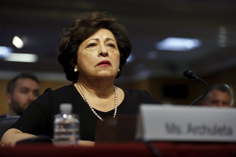© Reuters. Archuleta testifies before a hearing of the Senate Appropriations Committee concerning a recently revealed data breach affecting millions of federal employees' personal data, on Capitol Hill in Washington